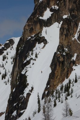 climbers descend the bell