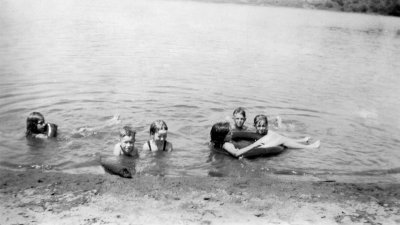 Kids in Lake.jpg