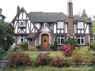 A Queens Avenue mansion, New Westminster