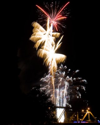 July 4 09 Portland Fireworks-55.jpg