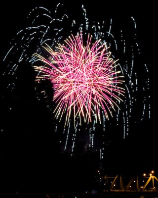 July 4 09 Portland Fireworks-29.jpg