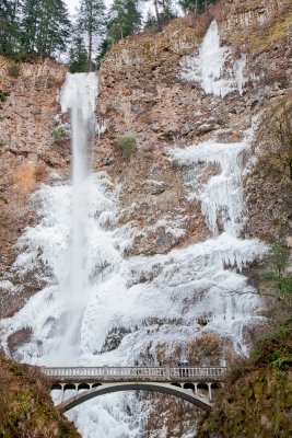 Dec 9 09 Gorge Ice Falls-032-3.jpg