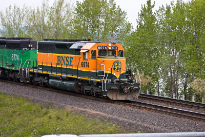 Trains Of The Columbia River: Apr 26, 08