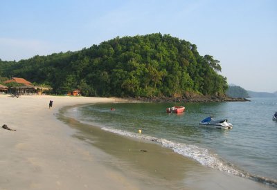 Pantai Tengah