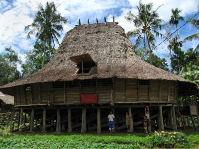 House, Central Nias