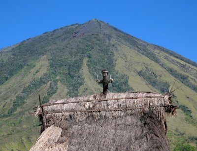 Gunung Inerie