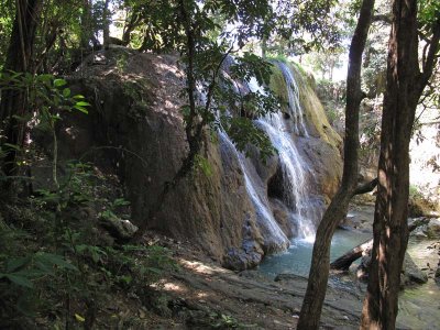 Oenesu Falls