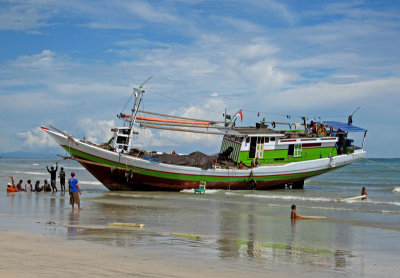 Bugis boat