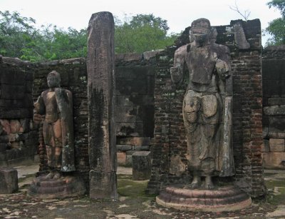 Statues, Polonnaruwa