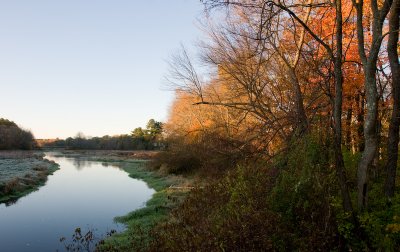 Fall morning on the Assabet