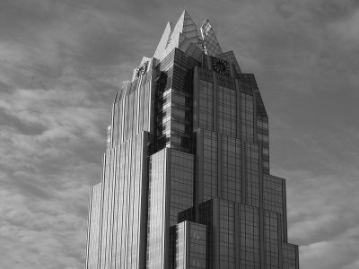 Frost Bank Tower - 33 Floors 515 feet (157 meters) :: Duda/Paine Architects