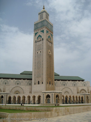 102Hassan II Mosque Minaret.jpg