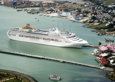 Sea Cloud hides behind cruise ship
