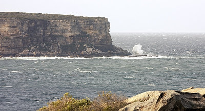 South Head - Pacific Ocean meets Sydney