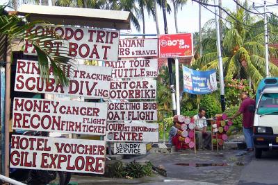 Lombok, the adventurers' playground, Good spelling not needed