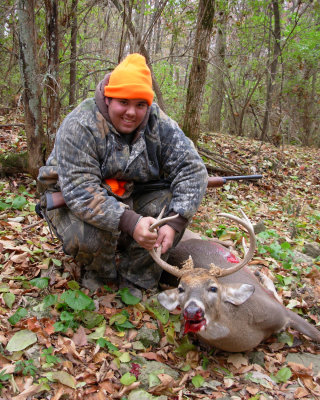 Andrew Myers with a nice 8 pointer taken Saturday afternoon on November 17.