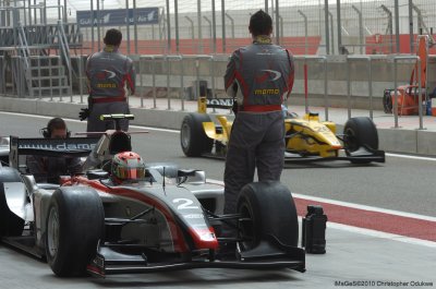 V8_Bahrain_2010_2244ew.jpg
