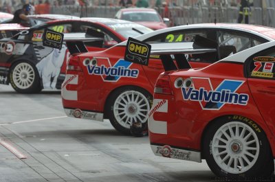 V8_Bahrain_2010_2638ew.jpg