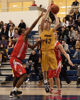 Queen's Vs York 05554_filtered copy.jpg