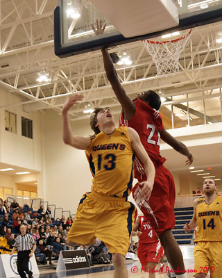 Queen's Vs York 05775_filtered copy.jpg