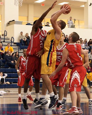 Queen's Vs York 05814_filtered copy.jpg
