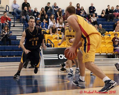 Queens Vs Ryerson 00288 copy.jpg