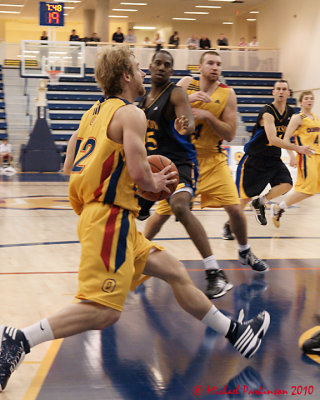 Queen's Vs Ryerson 00338 copy.jpg