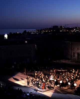 Georgette and the Kingston Symphony at Fort Henry