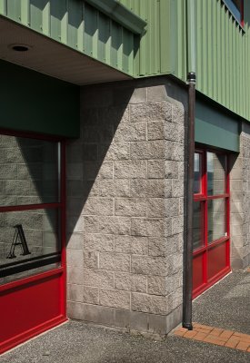 25