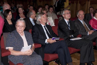 Zr. Jeanne Devos - Rector Mark Waer - Minister President Kris Peeters - ererector Andr Oosterlinck