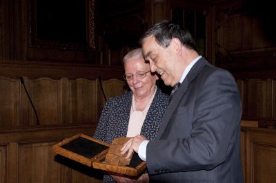 Zr. Jeanne Devos en Burgemeester Louis Tobback