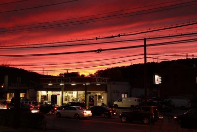 Another missed sunset. (Time wasted at work instead).