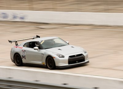 Jake-GTR_D3S1250-Web.jpg