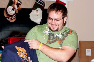 Opening_Presents_2411.jpg