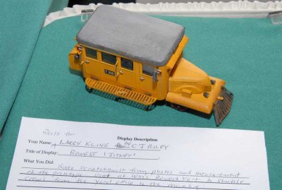 CJ Riley built thes O scale buss for Larry Kline