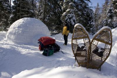 igloo camping