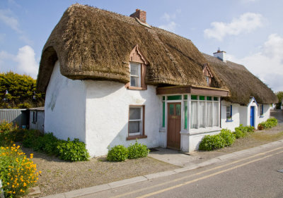 050-Kilmore-Thatched-Houses.jpg