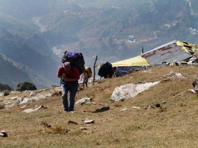 DHARAMSALA-walk to launch.jpg