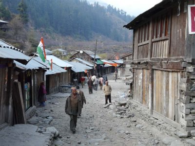 MANALI-FLIGHT---VILLAGE.jpg