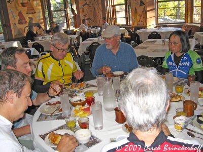 IMG_0452Breakfast2.jpg