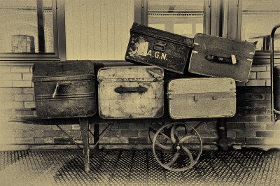 Bo'ness Suitcases