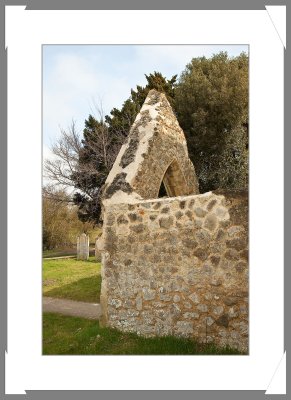 St Peters Church (Ruins) Alresford