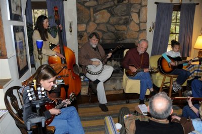 Musicians included Becky & Al Osteen on bass and banjo, with  Lewis Crowe on mandolin and 10 year old Danielle Yother on guitar.