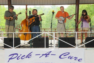 The bluegrass Gentlemen with Ashley