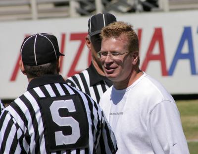 Coach Mike Stoops