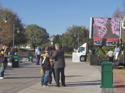 Superbowl pregame interview...Rothlesberger may be in the wrong state all of a sudden