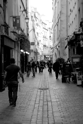 Walking Street in Marais.jpg