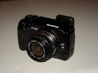 Olympus E-300 with OM 24mm f2.8 lens