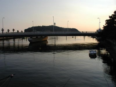 Daytime- longshot of Enoshima Island