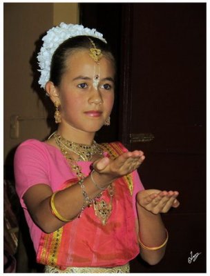 IMG_3041 Hindu Dance at Arequipa, Feb 13